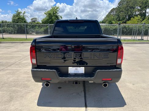 Certified 2024 Honda Ridgeline Sport image 7
