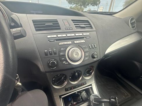 Used 2010 MAZDA MAZDA3 s Sport FWD image 2