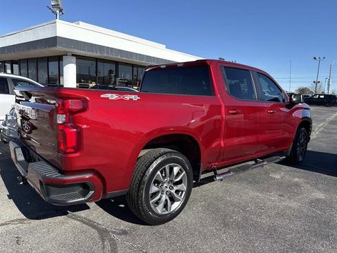 Used 2021 Chevrolet Silverado 1500 RST image 4