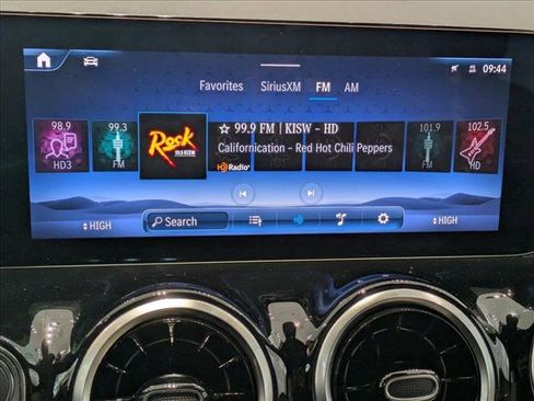 Certified 2025 Mercedes-Benz GLA 250 GLA 250 image 15