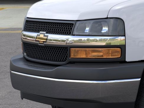 New 2026 Chevrolet Express 3500 w/ Power Convenience Package RWD image 13