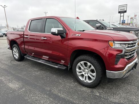 Used 2024 Chevrolet Silverado 1500 LTZ image 3