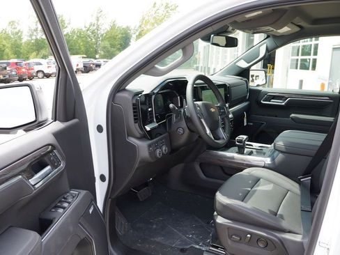 New 2026 Chevrolet Silverado 1500 LTZ image 10