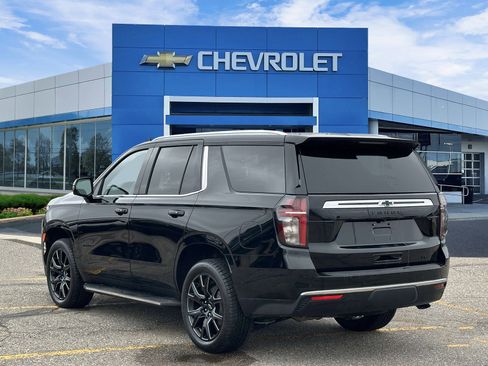 Certified 2023 Chevrolet Tahoe LT w/ LT Signature Package image 3