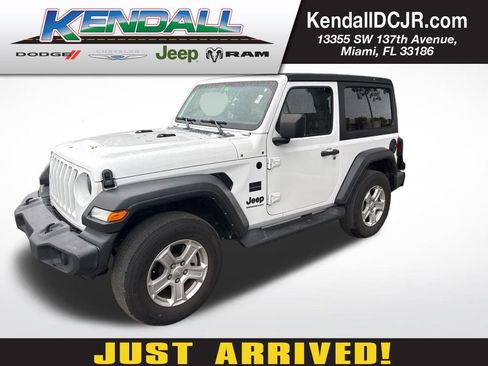 Used 2022 Jeep Wrangler Sport S image 1