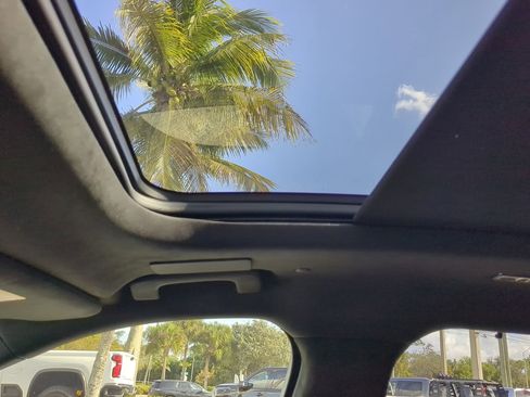 Used 2025 Lincoln Aviator Black Label w/ Jet Appearance Package image 21