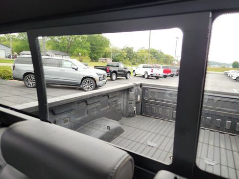 Used 2022 Chevrolet Silverado 2500 High Country w/ LPO, Hitch Package image 26