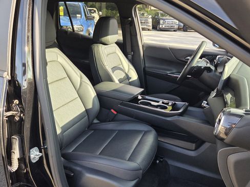 Certified 2026 Chevrolet Equinox LT w/ Convenience Package II AWD/4WD image 22