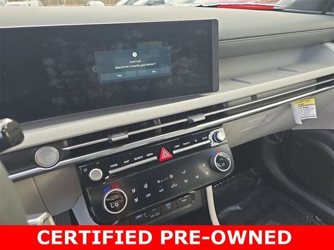 Certified 2025 Hyundai Tucson Limited image 21