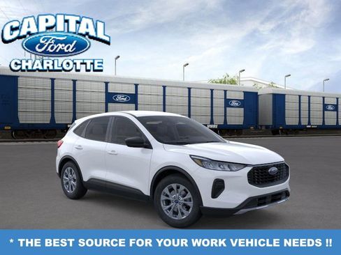 New 2025 Ford Escape Active image 7