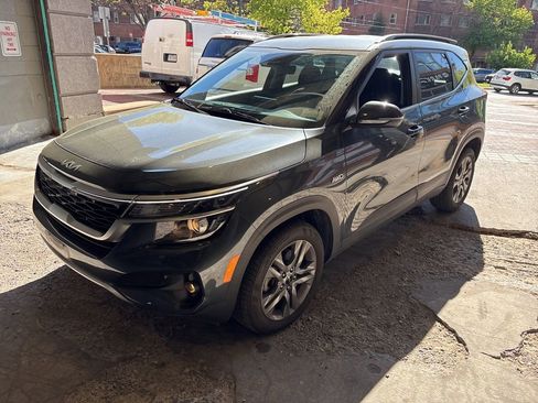 Certified 2023 Kia Seltos S w/ Navigation Package AWD/4WD image 7