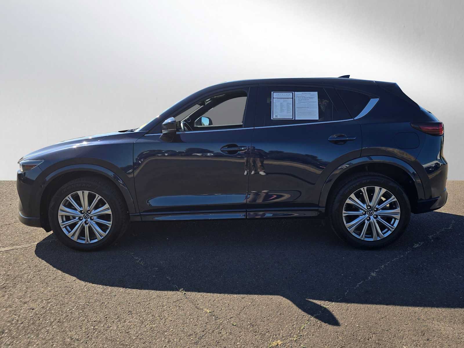 Used 2022 MAZDA CX-5 Signature AWD/4WD image 6