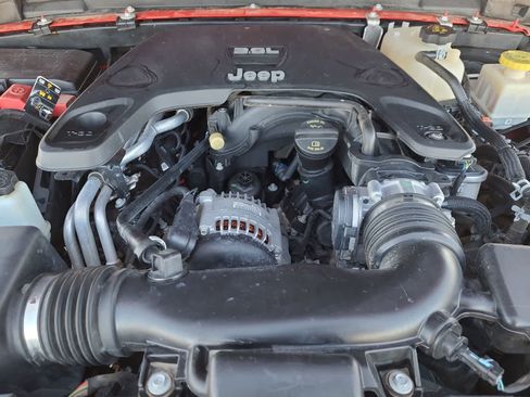 Used 2020 Jeep Gladiator Rubicon image 17