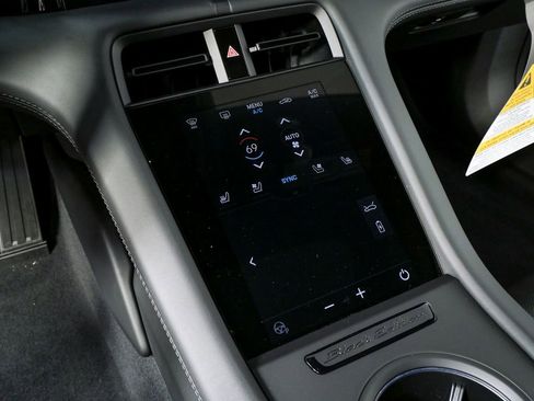 New 2026 Porsche Taycan image 17