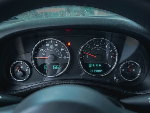 Used 2015 Jeep Wrangler Sport w/ Quick Order Package 24S image 5