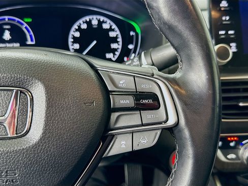 Used 2020 Honda Accord Touring image 24