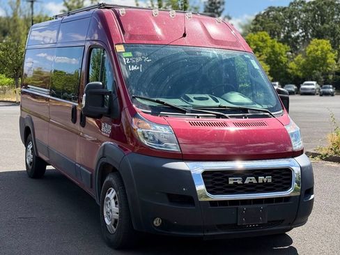 Used 2021 RAM ProMaster 2500 w/ Premium Appearance Group FWD image 7