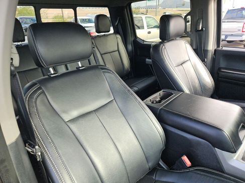 Used 2019 Ford F150 Lariat w/ Equipment Group 502A Luxury image 24