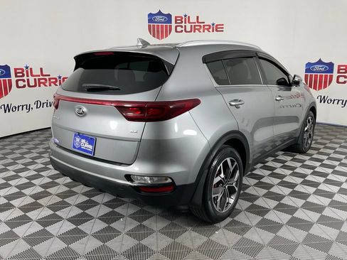 Used 2020 Kia Sportage EX FWD image 3