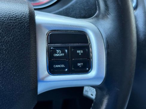 Used 2018 Dodge Grand Caravan GT FWD image 30