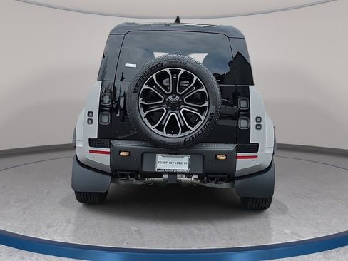 New 2026 Land Rover Defender 110 OCTA AWD/4WD image 6
