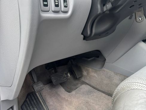 Used 2006 Acura MDX Touring AWD/4WD image 17