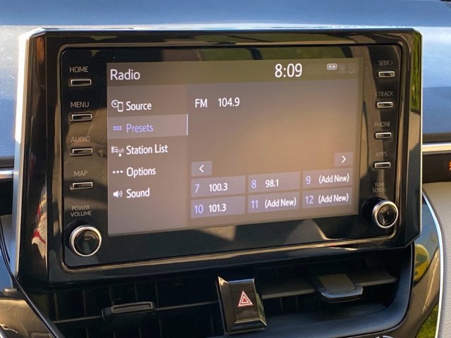 Used 2020 Toyota Corolla LE w/ LE Premium Package FWD image 23