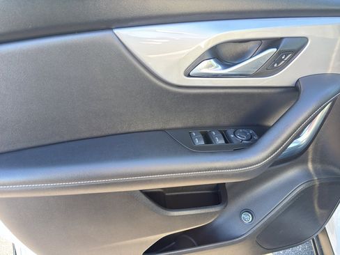 Used 2023 Chevrolet Blazer LT w/ Convenience Package image 13