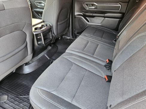 Used 2019 RAM 1500 Big Horn AWD/4WD image 27