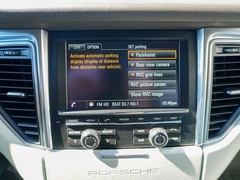 Used 2015 Porsche Macan S image 35