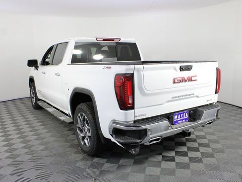 New 2026 GMC Sierra 1500 SLT w/ SLT Premium Plus Package AWD/4WD image 25