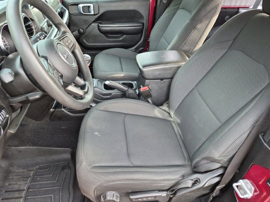 Used 2021 Jeep Wrangler Sport AWD/4WD image 15