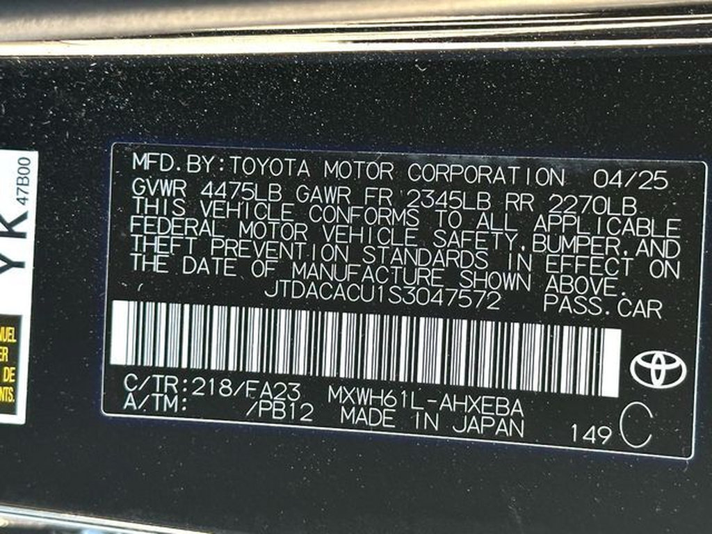 Used 2025 Toyota Prius Plug-In Hybrid FWD image 30