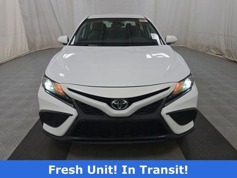 Used 2023 Toyota Camry SE FWD image 9