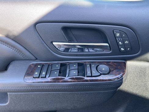 Used 2014 GMC Yukon XL Denali AWD/4WD image 22