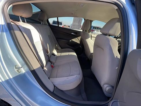 Used 2018 Chevrolet Cruze LS image 20