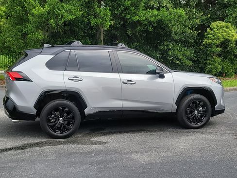 Used 2025 Toyota RAV4 XSE AWD/4WD image 8