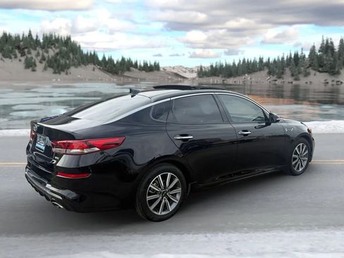 Used 2020 Kia Optima Premium image 3