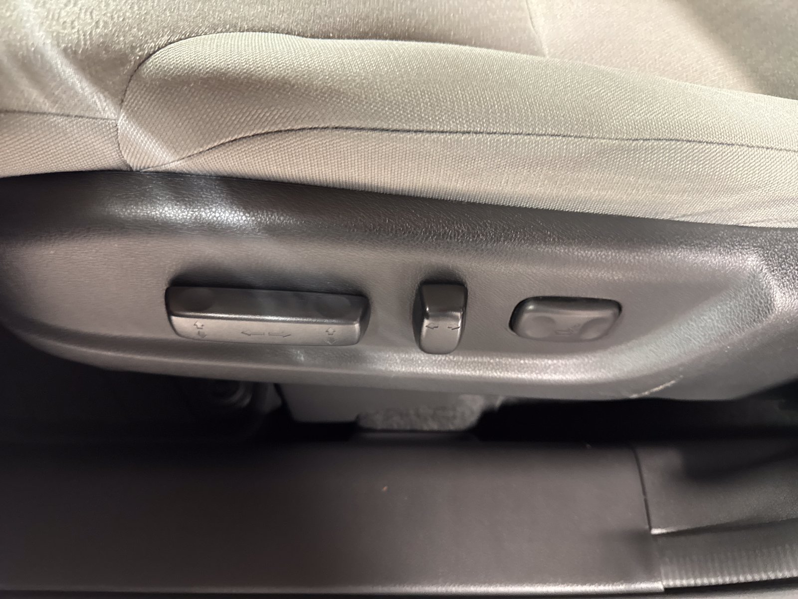 Used 2015 Honda CR-V EX image 11