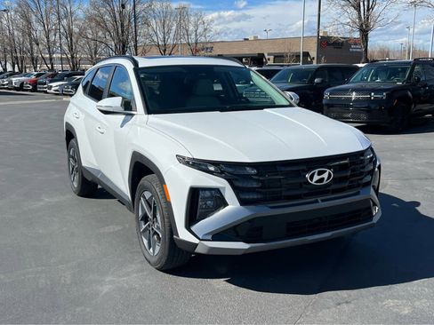 Certified 2025 Hyundai Tucson SEL image 4