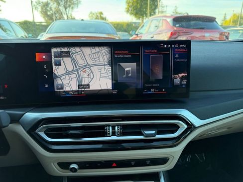 Used 2023 BMW i4 eDrive35 w/ Premium Package image 20