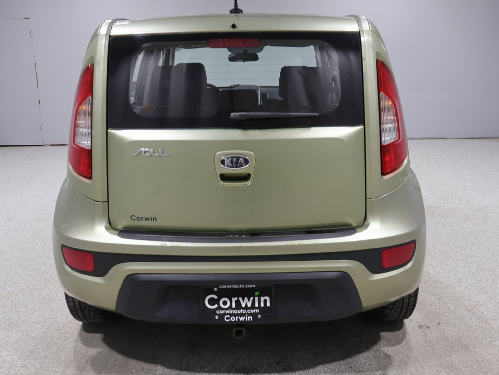 Used 2012 Kia Soul FWD image 11