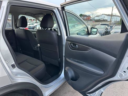 Used 2018 Nissan Rogue Sport S FWD image 30