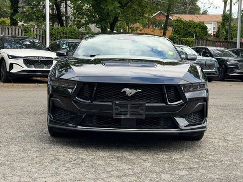 Used 2025 Ford Mustang GT Premium RWD image 2