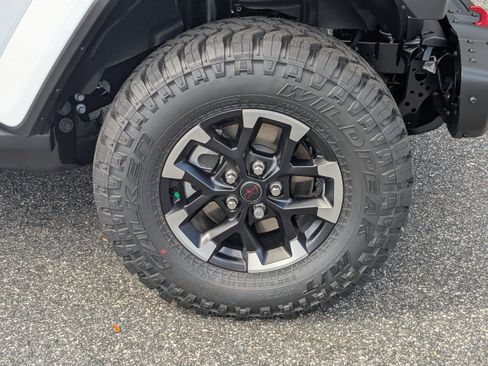 New 2026 Jeep Gladiator Rubicon image 11