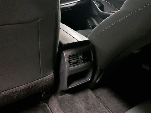 Used 2024 Nissan Rogue S FWD image 26