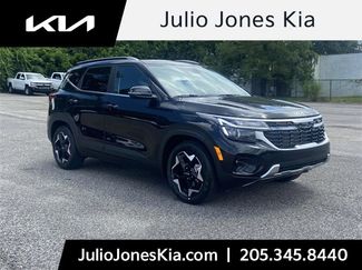 New 2025 Kia Seltos EX image 1
