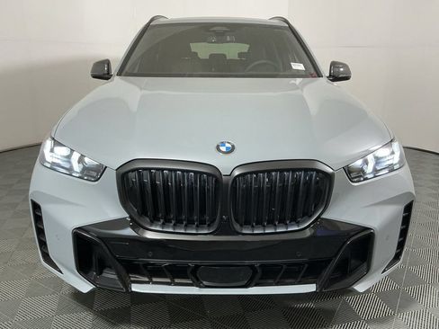 Used 2026 BMW X5 sDrive40i w/ M Sport Package RWD image 3