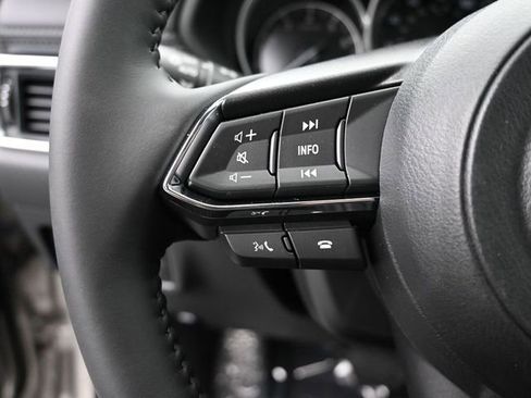 New 2025 MAZDA CX-5 AWD 2.5 S w/ Preferred Package image 19