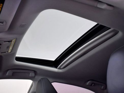 Used 2020 Lexus IS 300 image 25